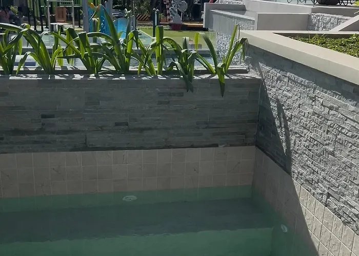 Aparthotel Antara Condomium 2 Unit 3*